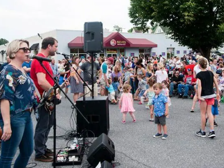 Frederick Road Fridays – Free Summer Concert Series