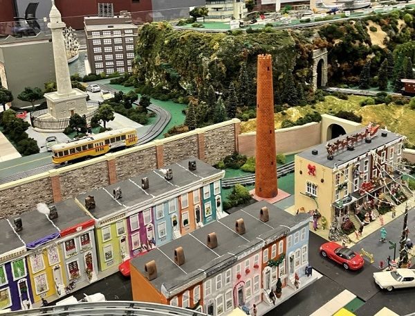 Holiday Plane and Train Garden at the Glenn L. Martin Maryland Aviation Museum