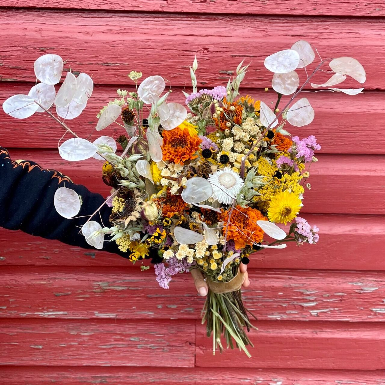 Dried flower bouquets with Spore and Seed