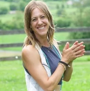 Mixed Level Yoga: Full Spectrum