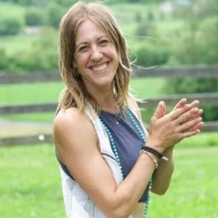 Mixed Level Yoga: Full Spectrum