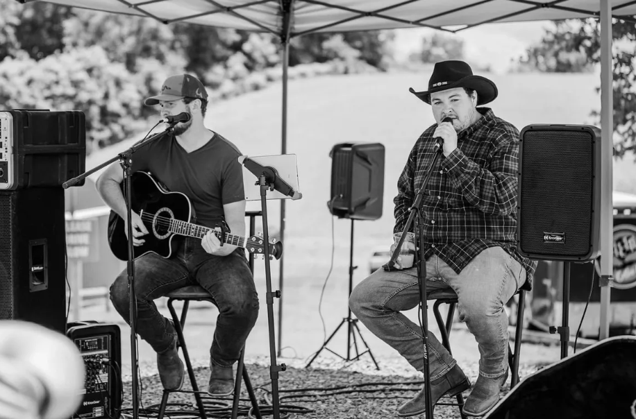 Live Music at Spring Meadow Farms
